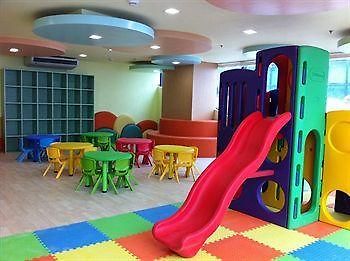 Апартаменты Bsa Twin Tower Ortigas Мандалуйонг Экстерьер фото